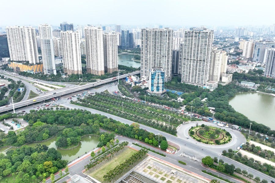 Thủ đô Hà Nội ngày càng phát triển văn minh, hiện đại. Ảnh: Quang Thái