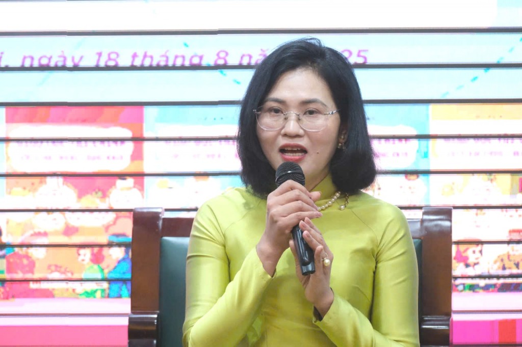 ThS. Lê Thị Thúy Sen chia sẻ về bộ sách