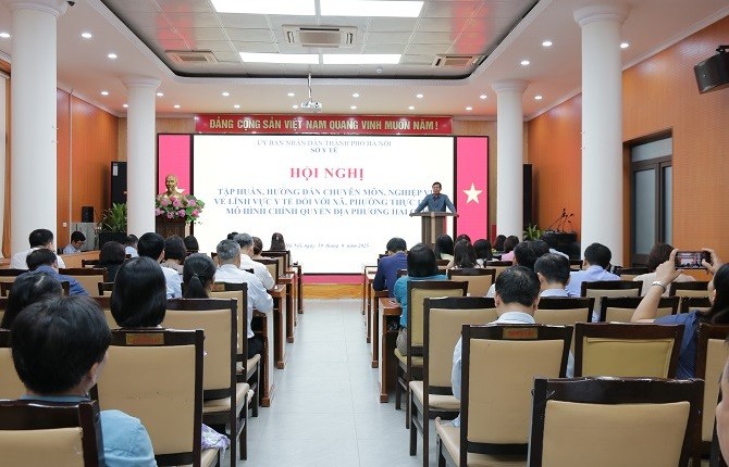 Tập huấn chuyên môn, nghiệp vụ lĩnh vực y tế đối với xã, phường