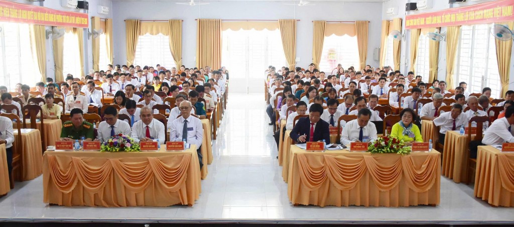 Các đại biểu tham dự đại hội