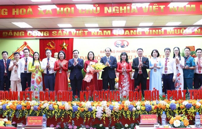 Xây dựng chính quyền đô thị chuyên nghiệp, gần dân, sát dân