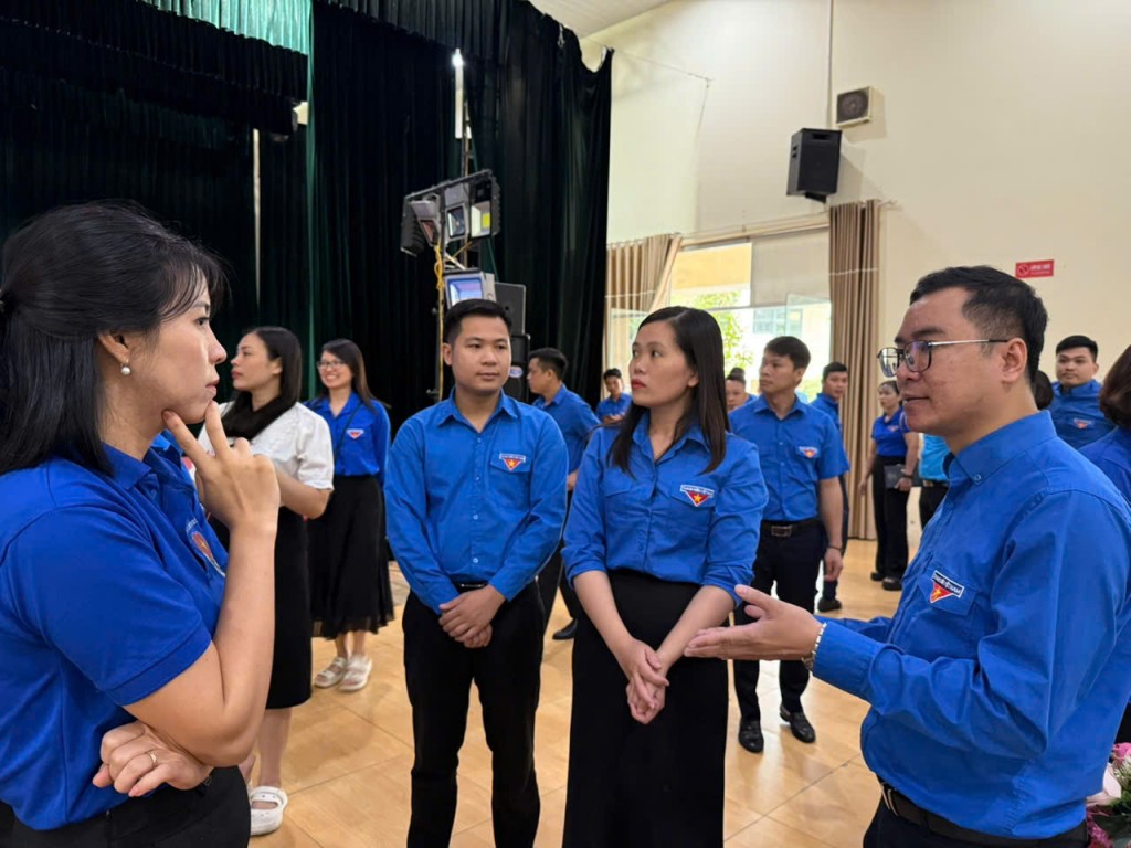 Bí thư Đoàn xã Quảng Oai chia sẻ kinh nghiệm duy trì phong trào thanh niên bằng sự chủ động và xã hội hóa nguồn lực