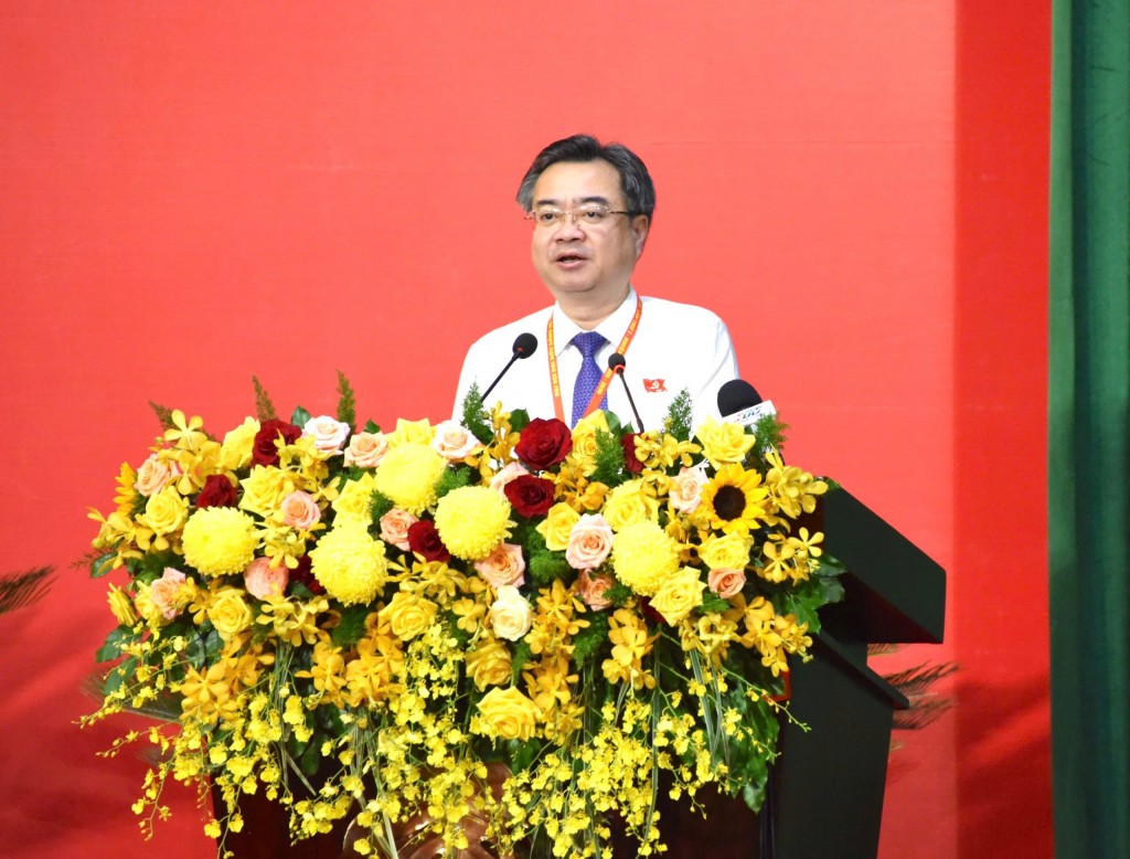 Phó Bí thư Thường trực Thành ủy, Bí thư Đảng ủy các cơ quan Đảng TP HCM Nguyễn Thanh Nghị phát biểu chỉ đạo 