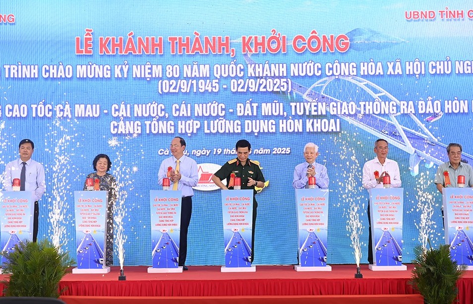 Đột phá hạ tầng biển đảo, Cà Mau vươn mình trong kỷ nguyên mới