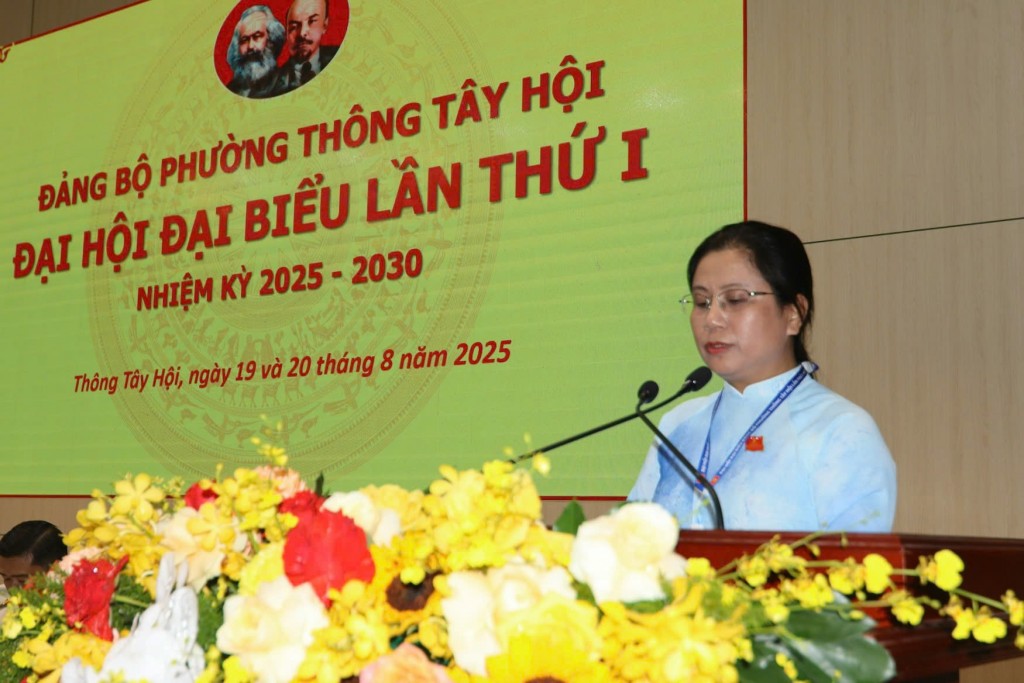 Bà Nguyễn Thị Thu Hà - Bí thư Đảng ủy phường Thông Tây Hội