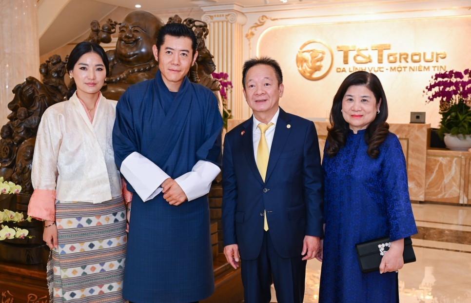 Quốc vương Bhutan và Hoàng hậu tới thăm Tập đoàn T&T Group