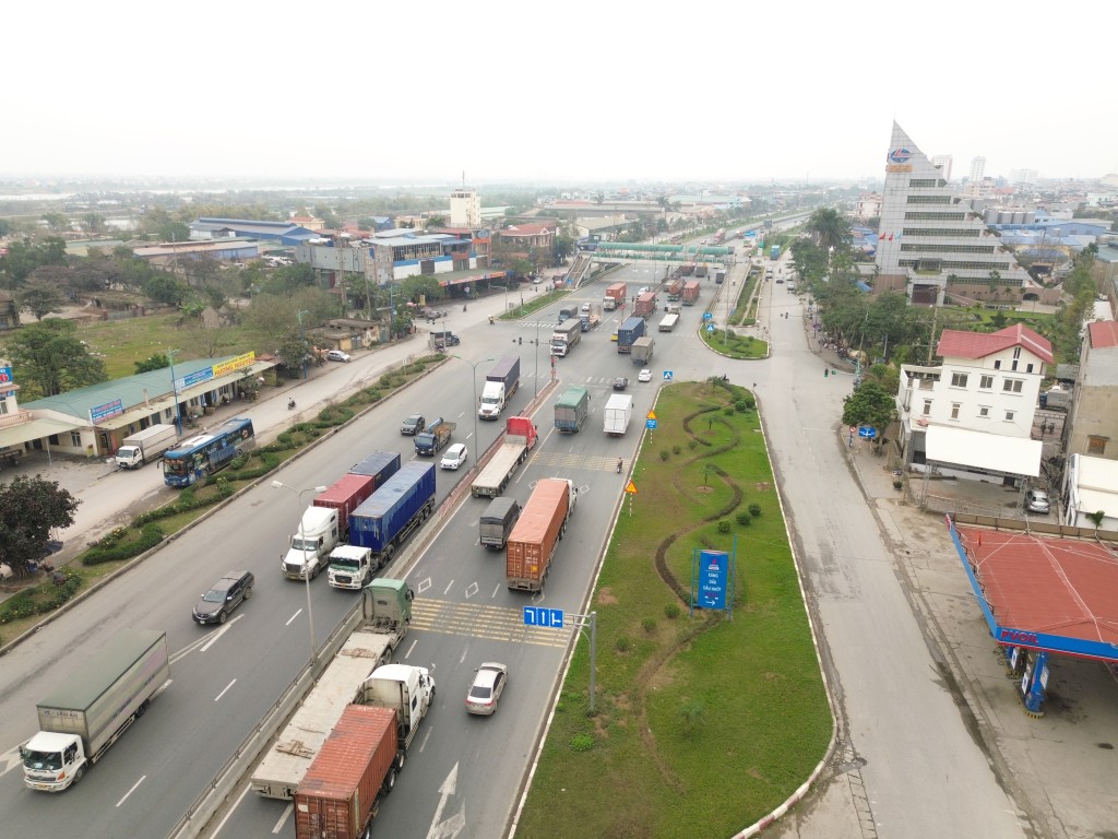 Hải Phòng: Đẩy nhanh tiến độ xây dựng đường gom Quốc lộ 5