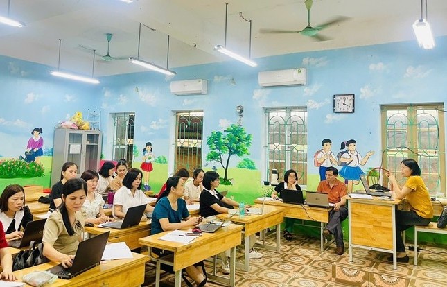 Trường học đẩy mạnh chuyển đổi số vì thấy rõ những lợi ích thiết thực