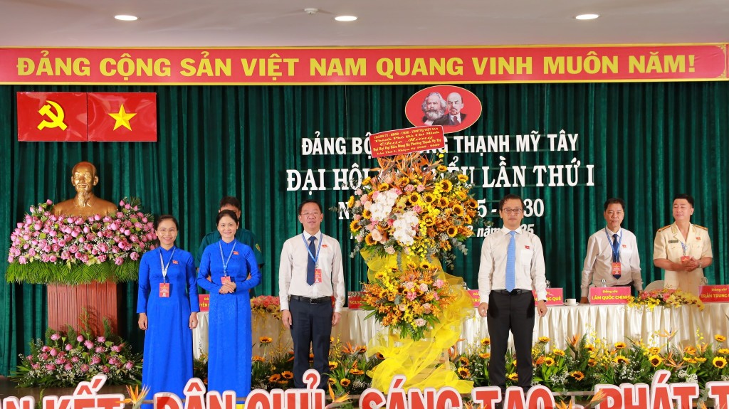 Phường Thạnh Mỹ Tây chú trọng phát triển các ngành dịch vụ chủ lực