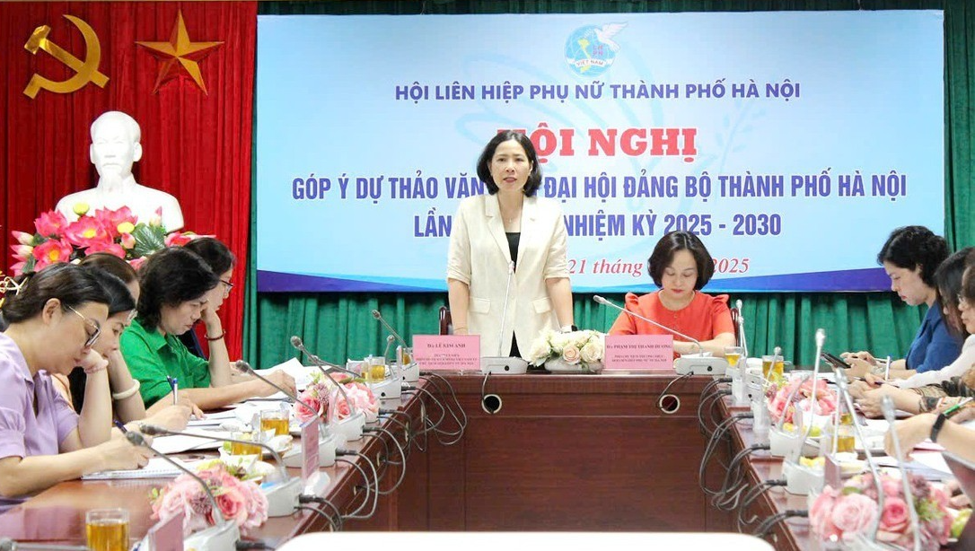 Phụ nữ Thủ đô thảo luận, hiến kế phát triển Hà Nội bền vững