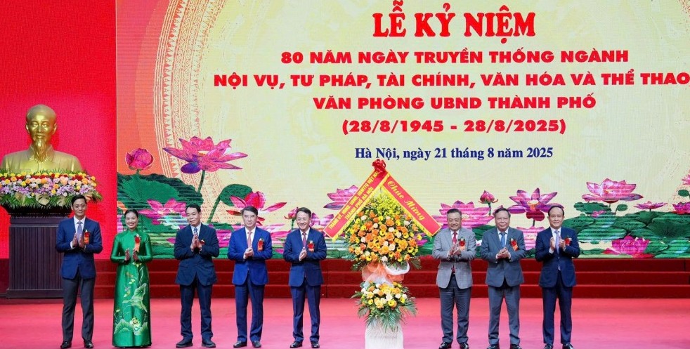 Đổi mới tư duy, đưa Thủ đô vững bước tiến vào kỷ nguyên mới