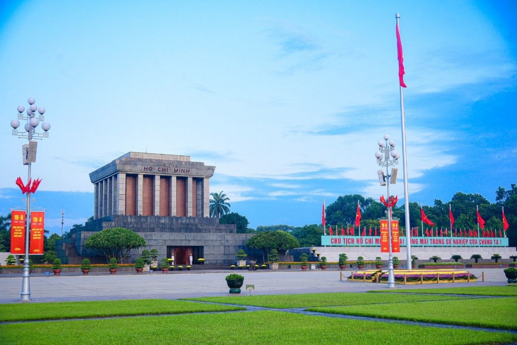 Ngoại giao Việt Nam đã có những đóng góp quan trọng, in đậm dấu ấn trong từng chặng đường lịch sử của dân tộc