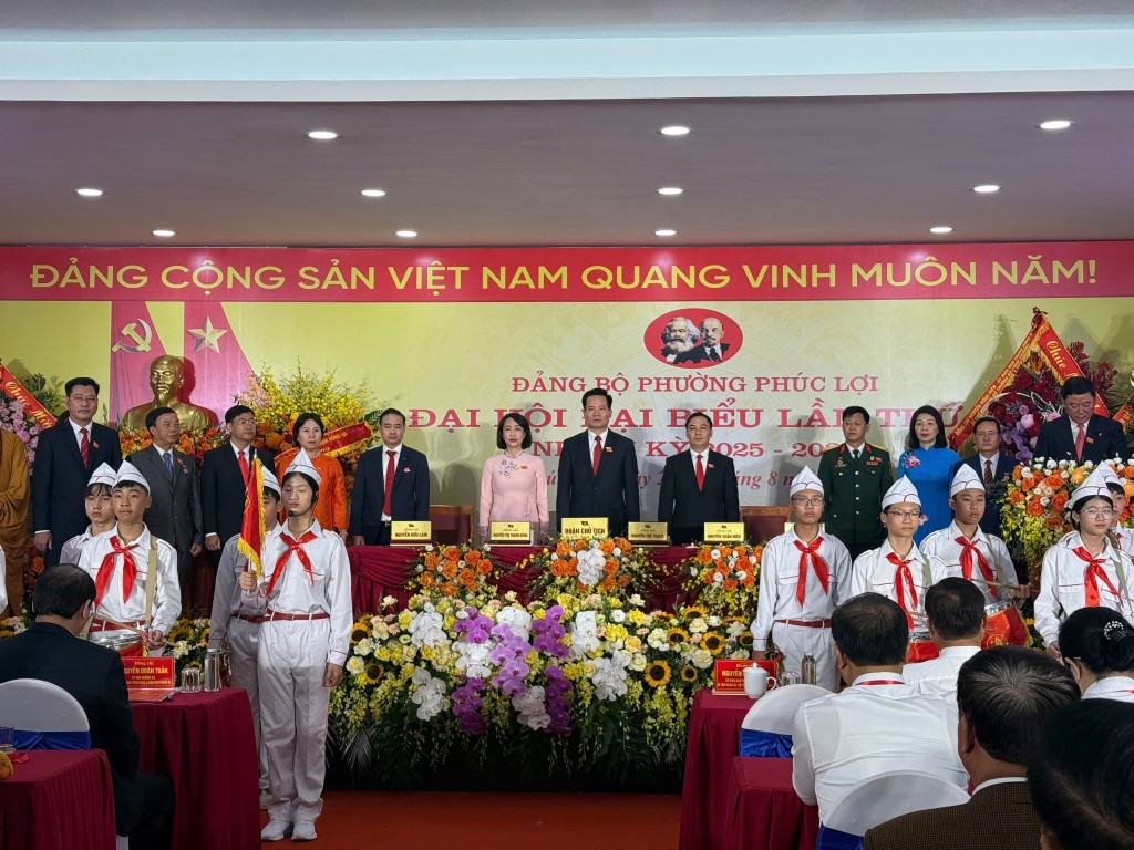 Xây dựng phường Phúc Lợi thông minh, hiện đại, nâng cao chất lượng phục vụ Nhân dân