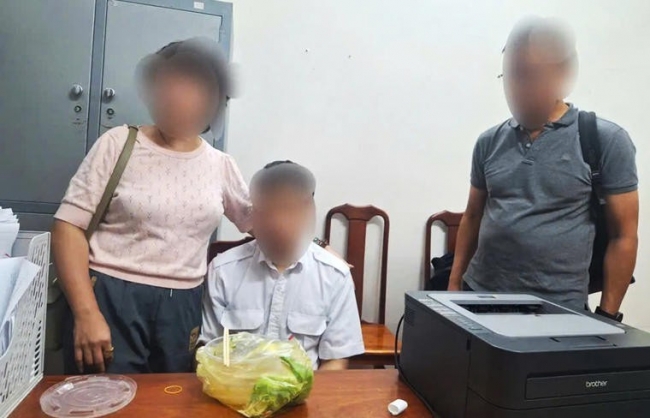 Công an TP Hồ Chí Minh giải cứu nam sinh bị “bắt cóc online”