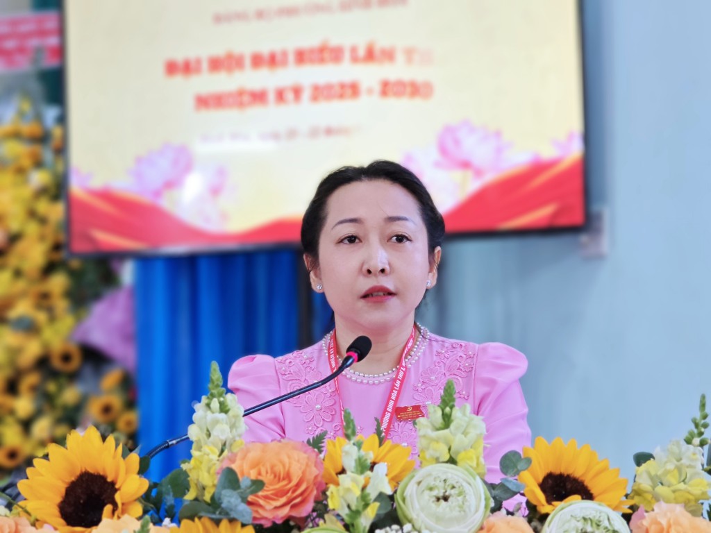 Nguyễn Thị Ngọc Châu giữ chức Phó Bí thư Đảng ủy, Chủ tịch UBND phường.