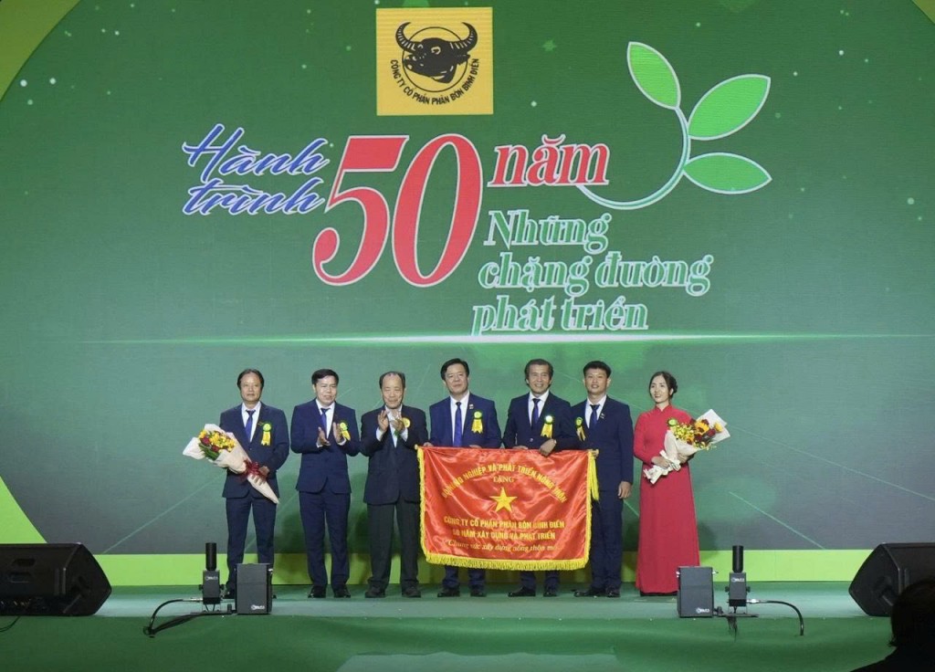 Bình Điền: Hành trình hơn nửa thế kỷ phụng sự nông dân và tầm nhìn xanh hóa - số hóa
