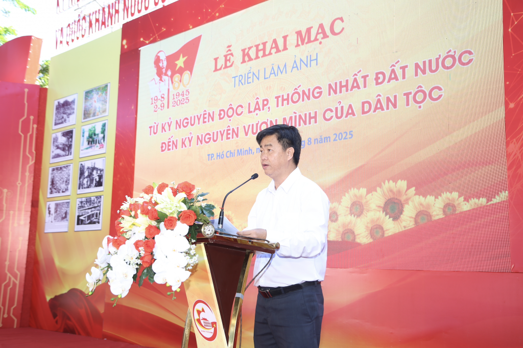 TP Hồ Chí Minh: Triển lãm ảnh chào mừng Quốc khánh