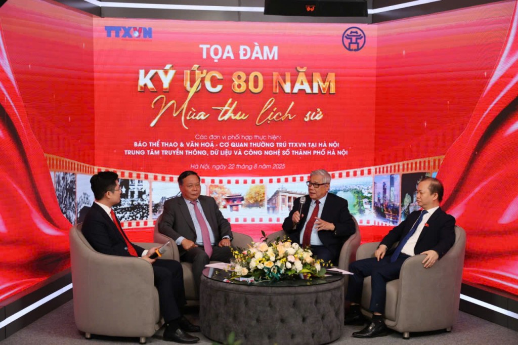 tọa đàm “Ký ức 80 năm – Mùa thu lịch sử”