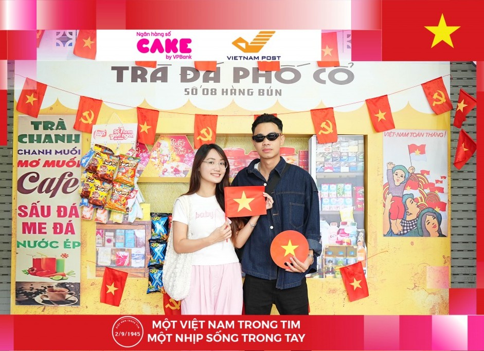 Ra mắt thẻ “Tự Do 2in1” lấy cảm hứng từ tem bưu chính
