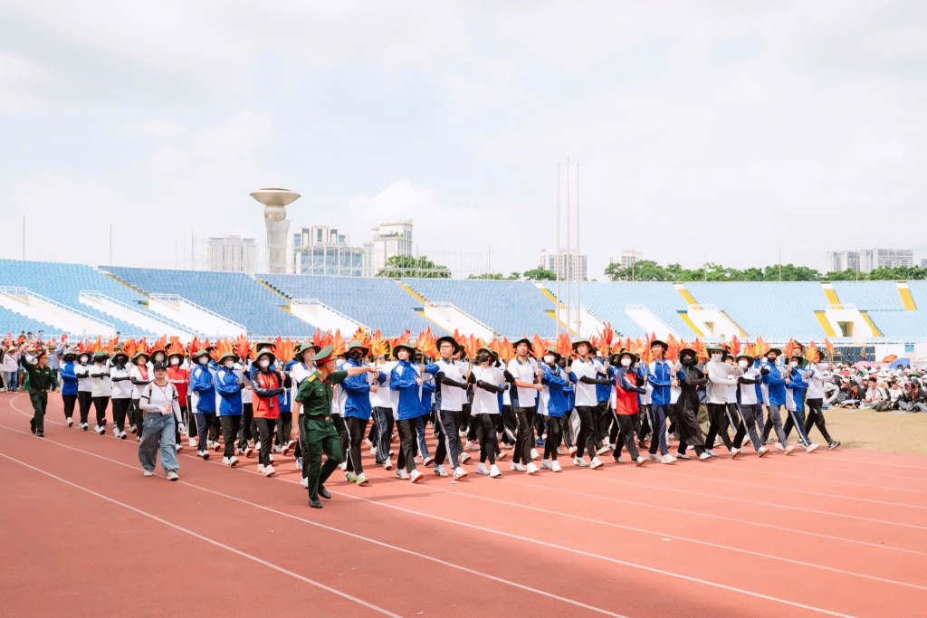 Các khối lực lượng sẵn sàng cho ngày hội diễu binh, diễu hành