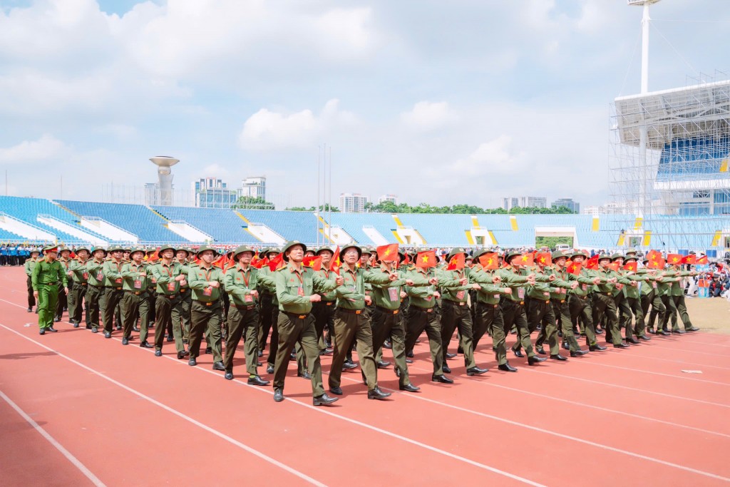 Các khối lực lượng sẵn sàng cho ngày hội diễu binh, diễu hành