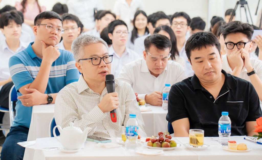 Nuôi dưỡng đam mê khoa học cho thế hệ trẻ