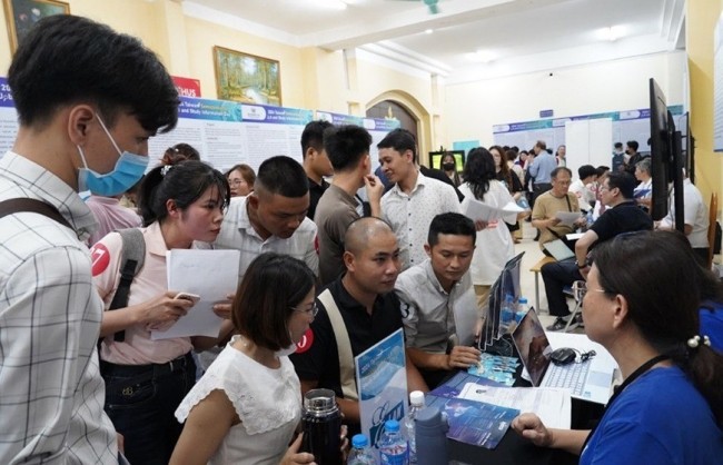 Năm 2025, thu nhập bình quân của người lao động tăng hơn 9%