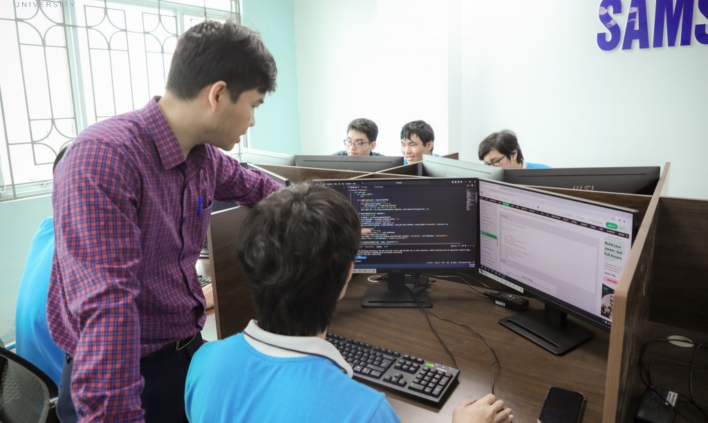 Học đại học: Đừng gọi là gánh nặng, hãy coi là khoản đầu tư