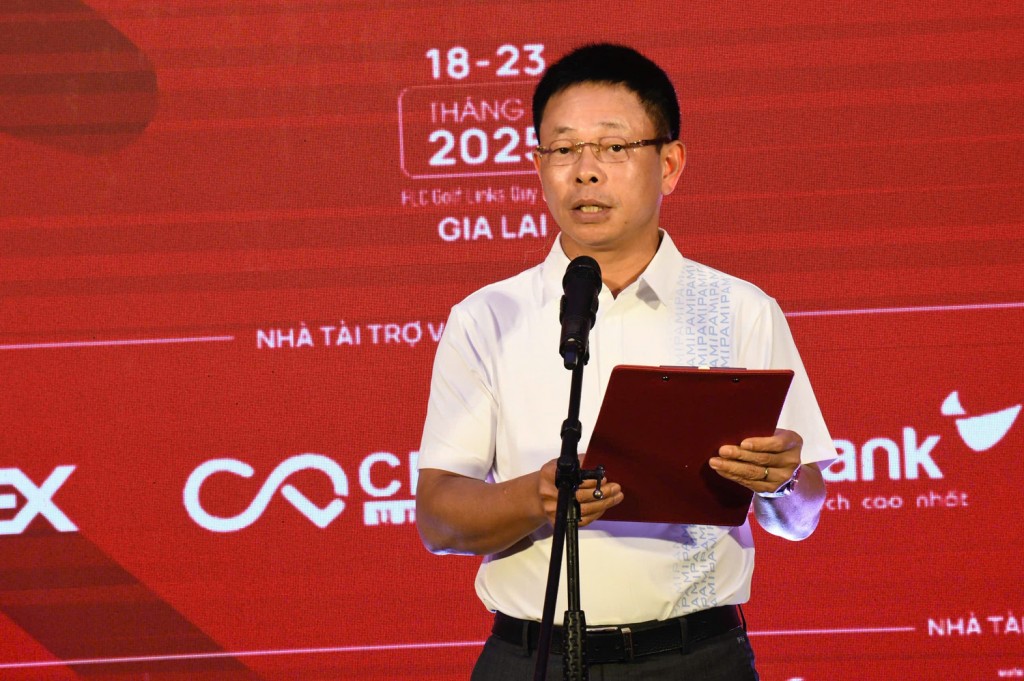 Phát biểu tại Lễ bế mạc Giải VIP (Pro – Am), nhà báo Phùng Công Sưởng - Tổng biên tập báo Tiền Phong, đồng Trưởng Ban tổ chức giải,