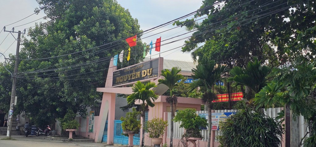 Khu công viên Dinh trấn Thanh Chiêm đắp chiếu có gây lãng phí ?