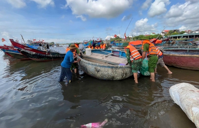 Triển khai ứng phó bão số 5 với tinh thần khẩn trương, quyết liệt nhất