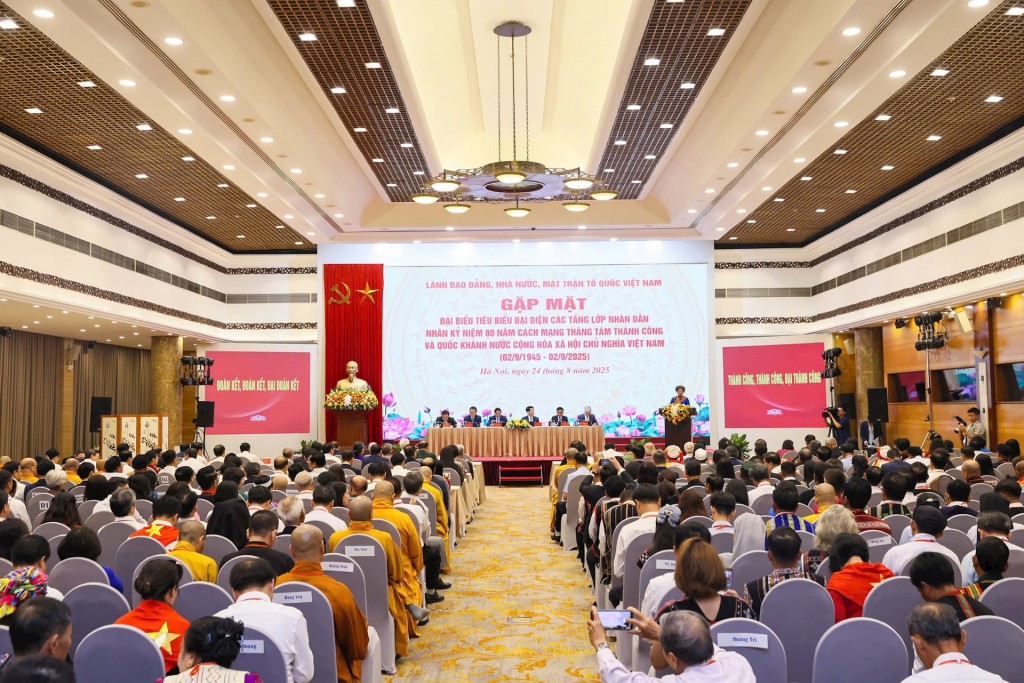 Quang cảnh buổi gặp mặt. Ảnh: Quang Vinh.