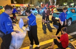 Nêu cao nét thanh lịch, văn minh trong đại lễ của dân tộc