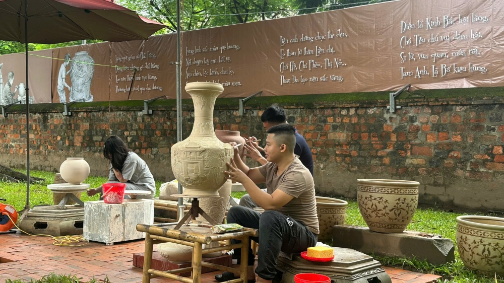 Cơ hội cho công chúng Thủ đô chiêm ngưỡng tinh hoa làng gốm Bát Tràng