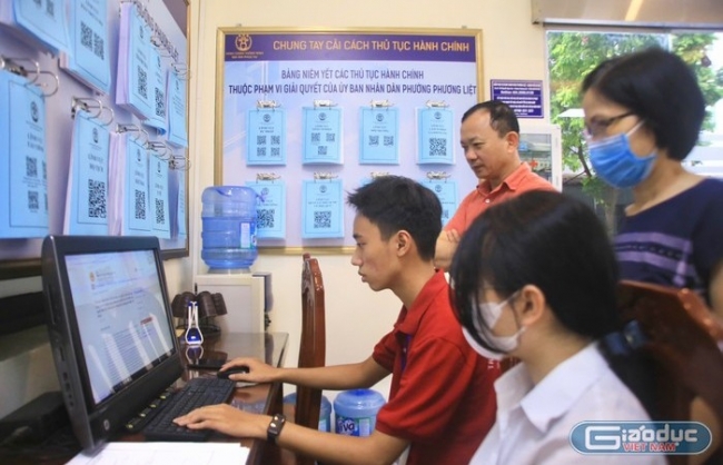 Hà Nội: Nhờ chuyển đổi số, thủ tục hành chính được giải quyết nhanh chóng, thuận tiện