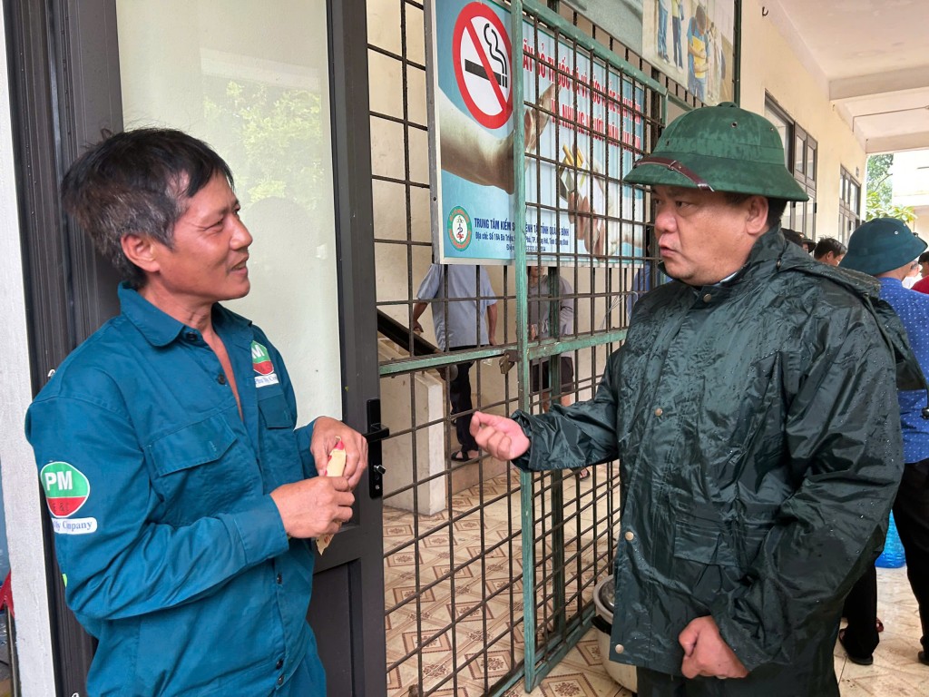 Lãnh đạo tỉnh Quảng Trị và các Sở, ngành thường xuyên bám sát cơ sở, kịp thời xử lý tình huống phát sinh (Ảnh CTV)