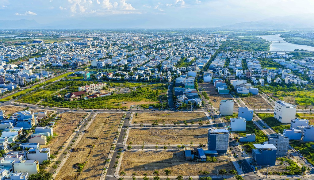 Đất nền Nam Hòa Xuân với quy hoạch bài bản đang được giới đầu tư săn đón. Ảnh: Ánh Dương
