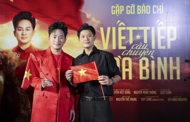 Tùng Dương cùng Nguyễn Văn Chung “Viết tiếp câu chuyện hòa bình”