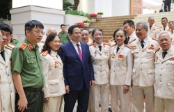 Thủ tướng gặp mặt, tri ân lực lượng Công an chi viện chiến trường miền Nam