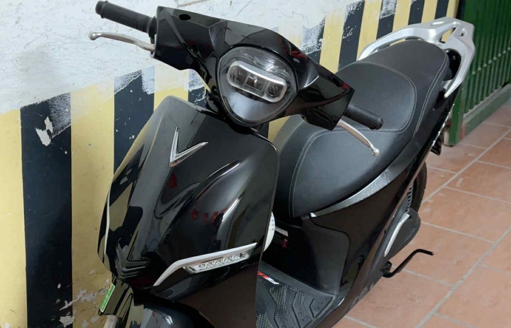Sinh viên Hà Nội chọn VinFast Feliz Neo để đón đầu làn sóng xe điện