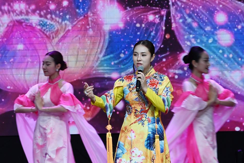 Mùa hiếu hạnh và tri ân hòa cùng khát vọng non sông