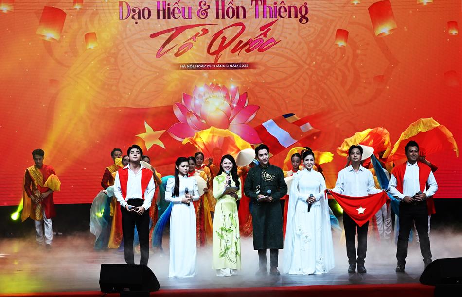 Mùa hiếu hạnh và tri ân hòa cùng khát vọng non sông
