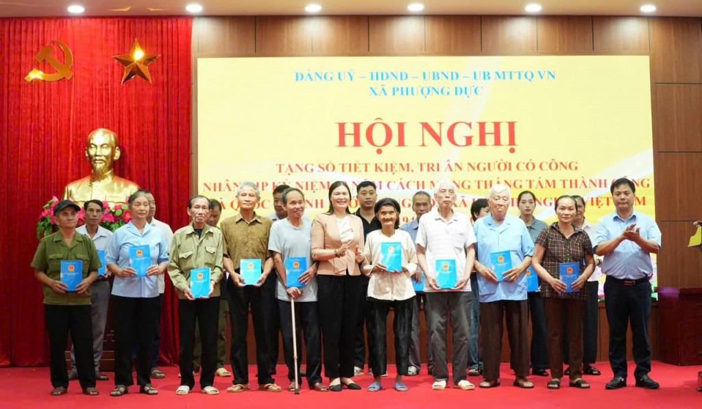 Quyết tâm chăm lo đời sống vật chất, tinh thần của các gia đình chính sách