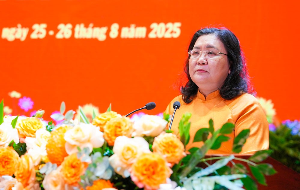 BCH Đảng bộ UBND tỉnh, nhiệm kỳ 2025 - 2030 ra mắt đại hội.