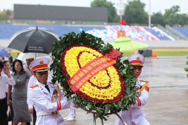Khối Văn hóa, Thể thao tham gia sự kiện A80 vào Lăng viếng Bác