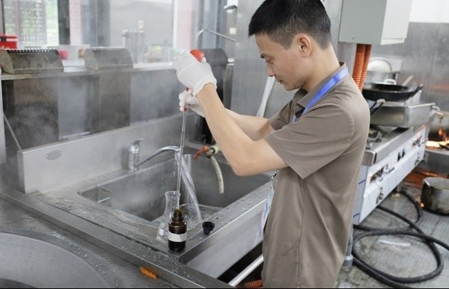Tiếp tục kiểm tra công tác vệ sinh môi trường phục vụ A80