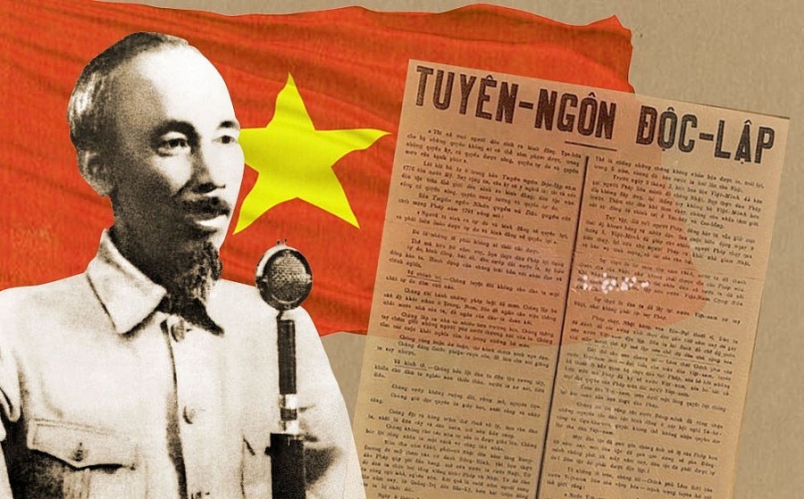 Kỳ đài Độc lập - tái hiện nguyên mẫu Lễ đài Ba Đình lịch sử, nơi Chủ tịch Hồ Chí Minh đọc Tuyên ngôn khai sinh nước Việt Nam Dân chủ Cộng hòa