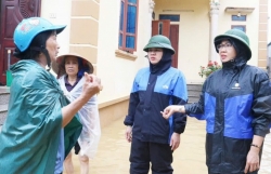 Khẩn trương khắc phục hậu quả bão số 5, ổn định đời sống