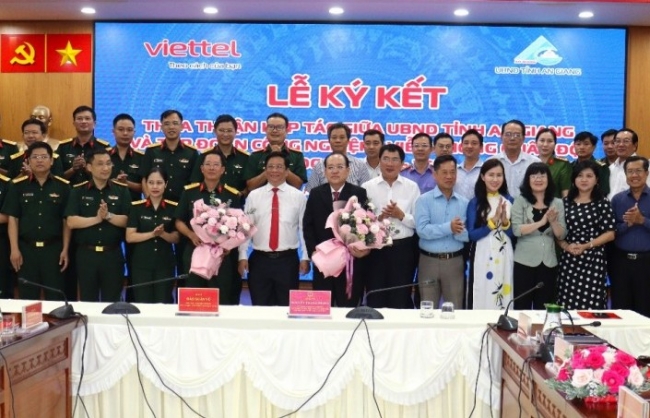 Đẩy mạnh chuyển đổi số, hướng đến chính quyền số hiện đại, hiệu quả