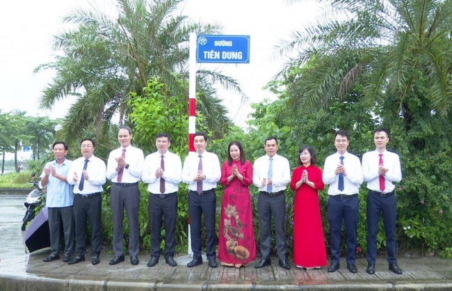 Xã Gia Lâm tổ chức gắn biển tên các tuyến đường nhân dịp kỷ niệm 80 năm Quốc khánh